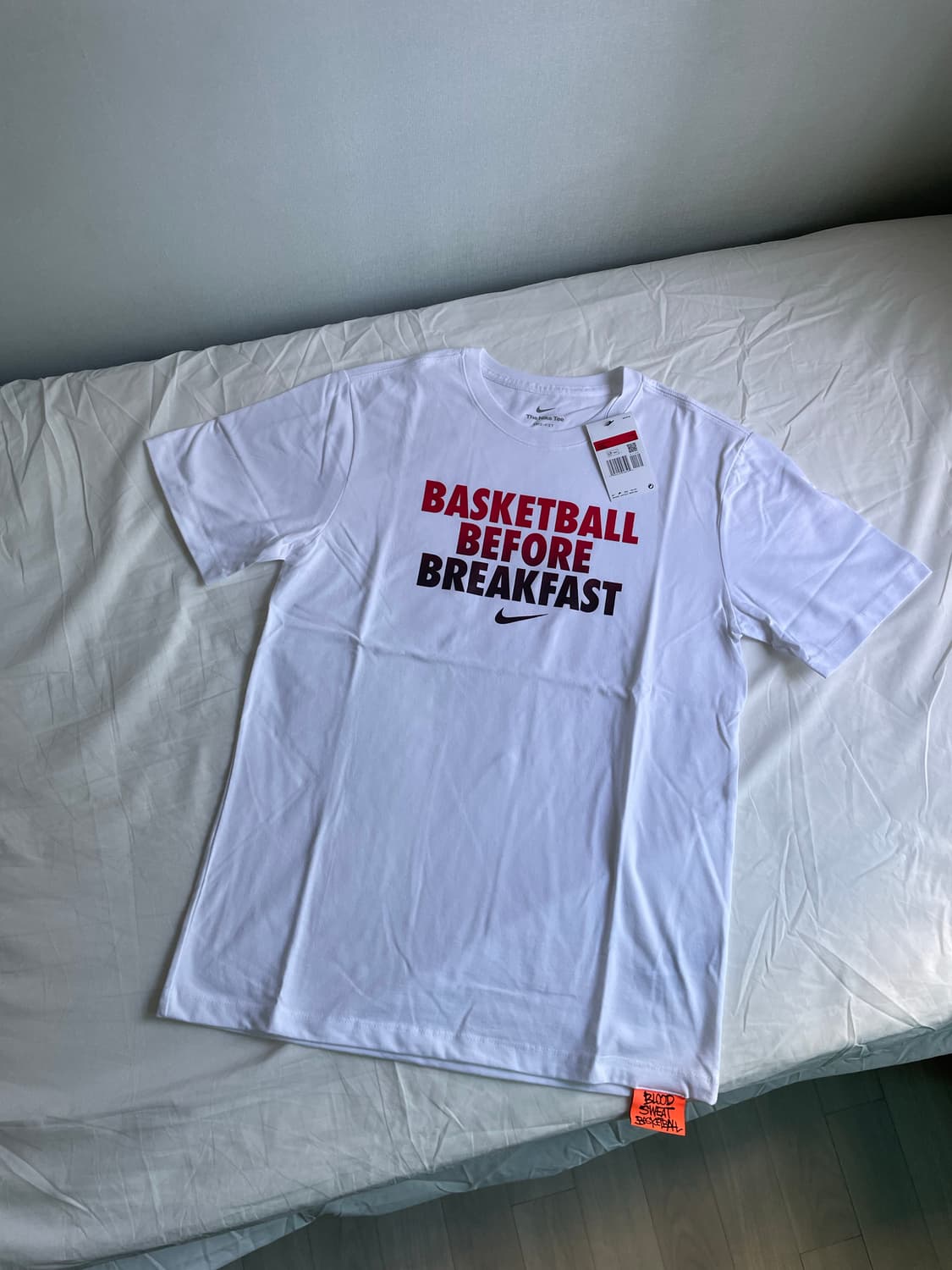 나이키 반팔 외국택 L 상품이미지2