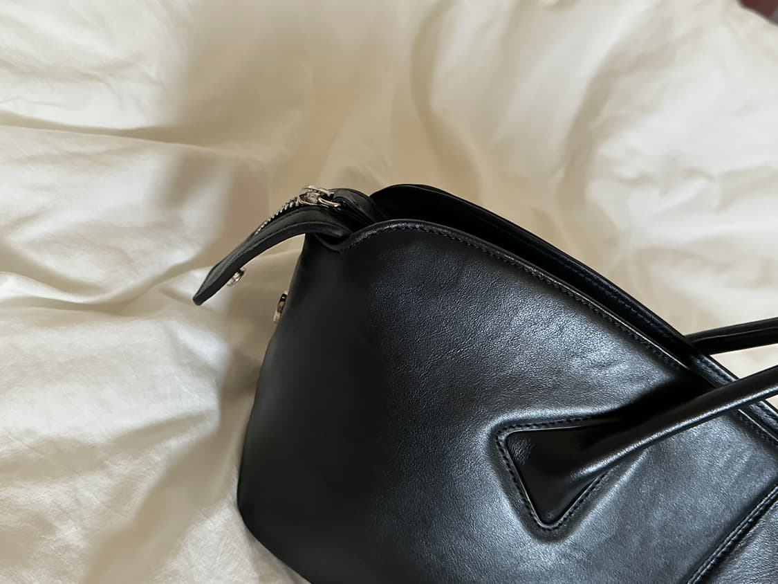 로우클래식 바게트 숄더백 상품이미지6