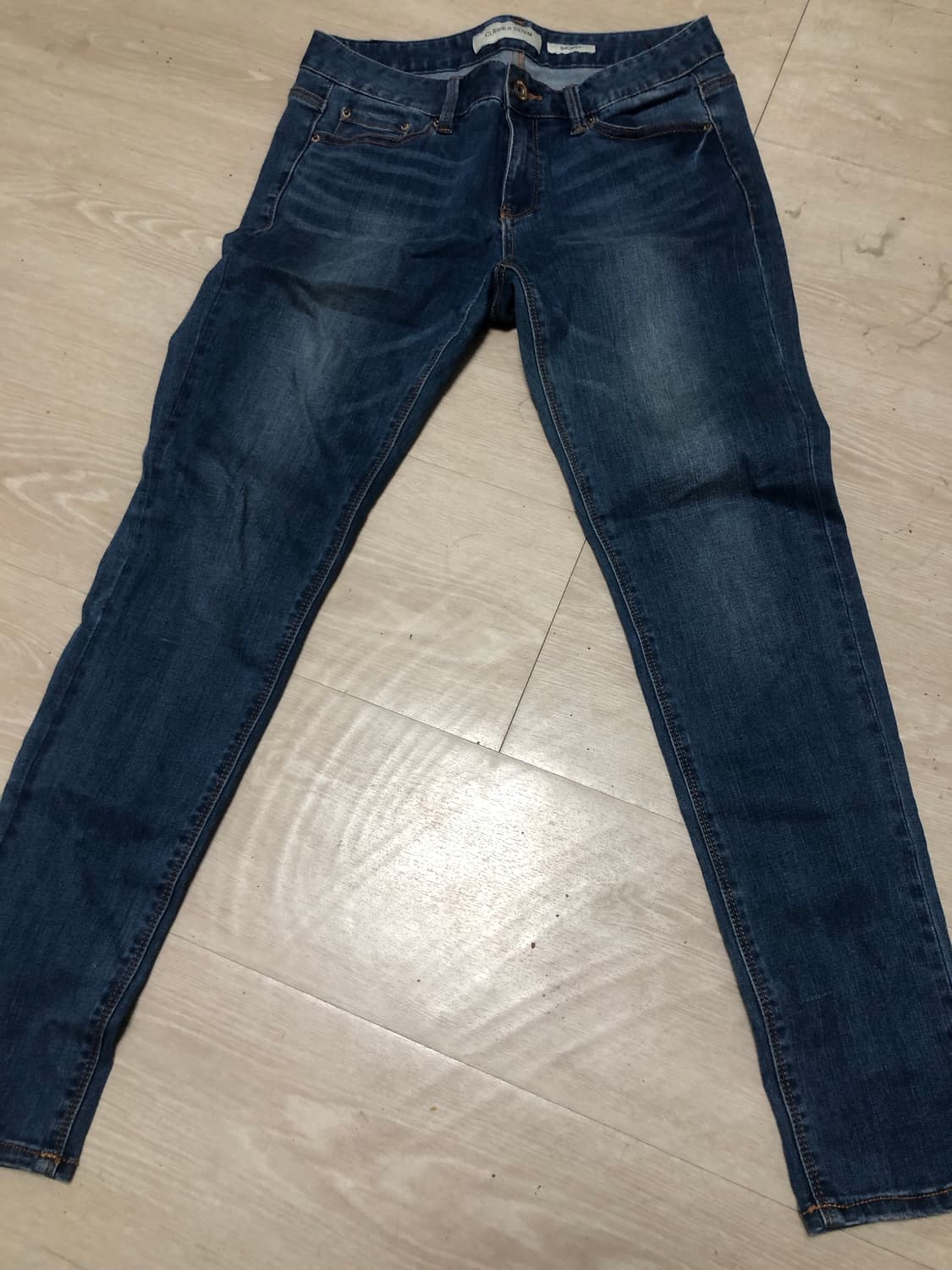 여성 청바지 들(커팅진, 스키니진, 세미와이드진, 면바지) 상품이미지3