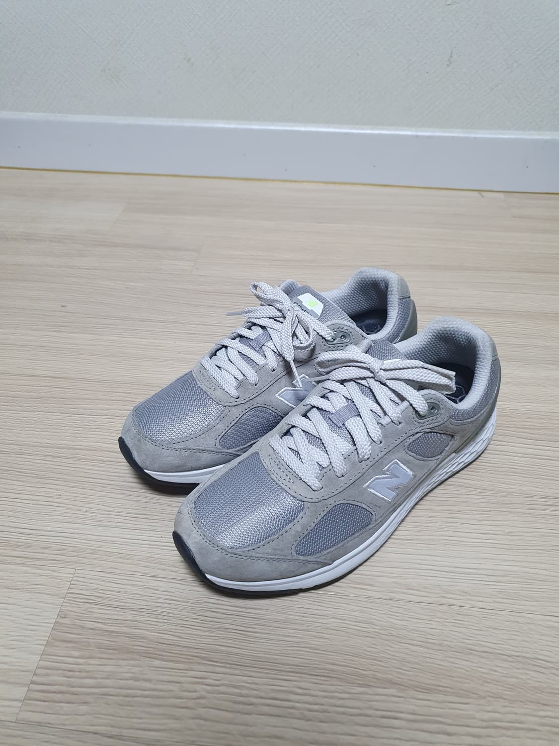 뉴발란스 1880 그레이 운동화 260 상품이미지4