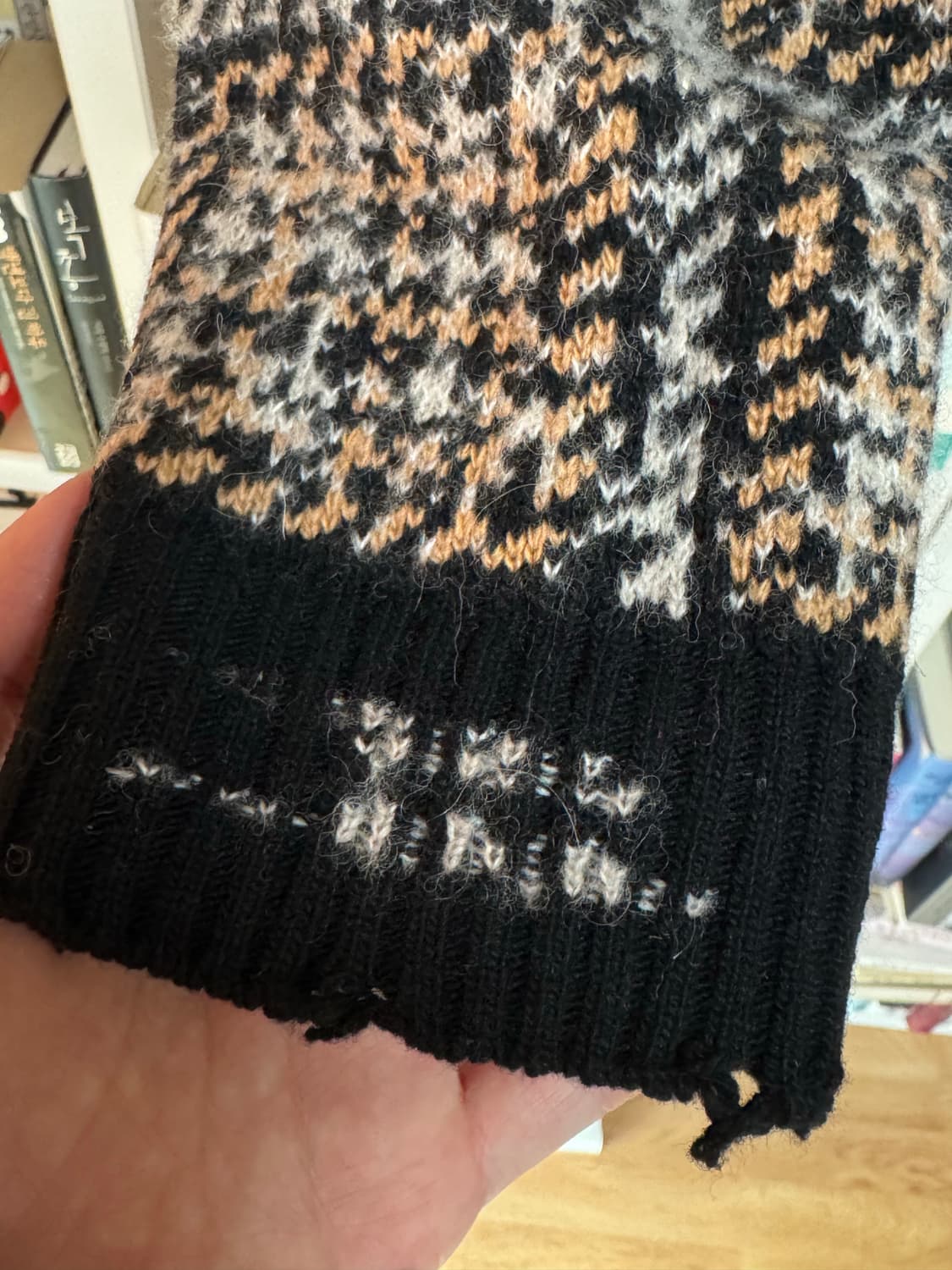 바레나 23fw 니트 상품이미지6