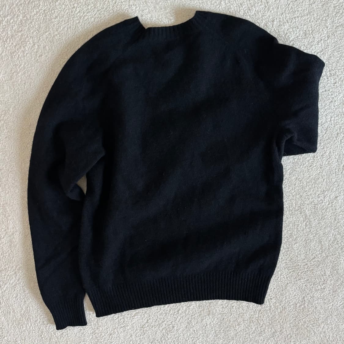 유니클로 다크네이비 울 100 니트 상품이미지4