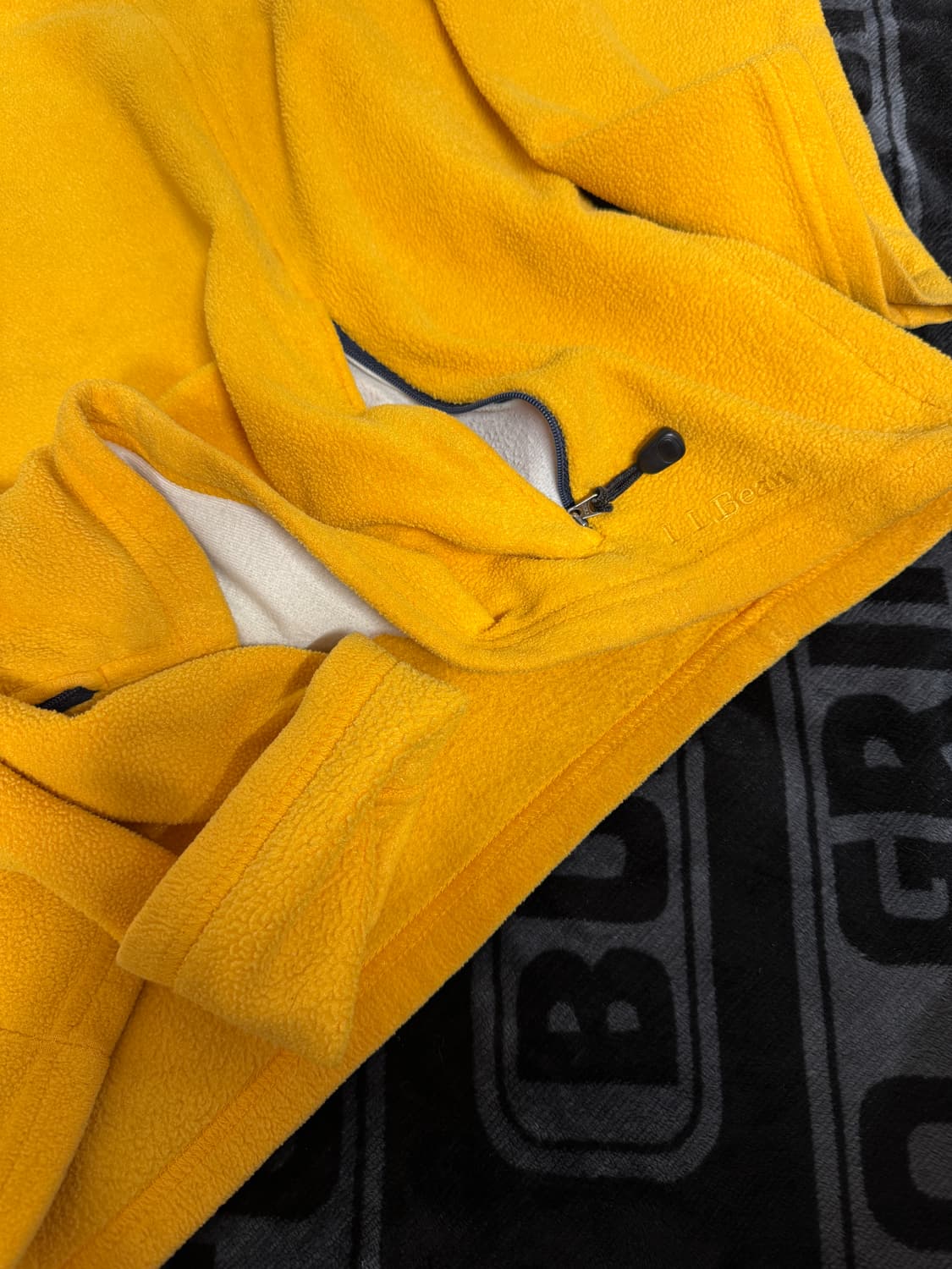 엘엘빈 스냅 티 플리스 풀 오버 옐로우 네이비 상품이미지4