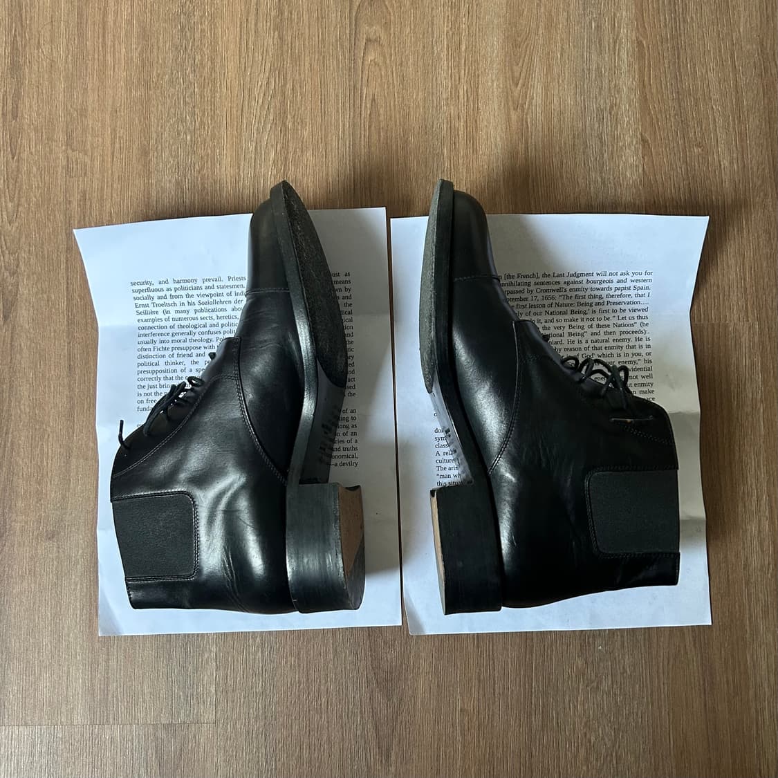 생로랑 레이스드 업 아미 부츠 (41) 상품이미지1