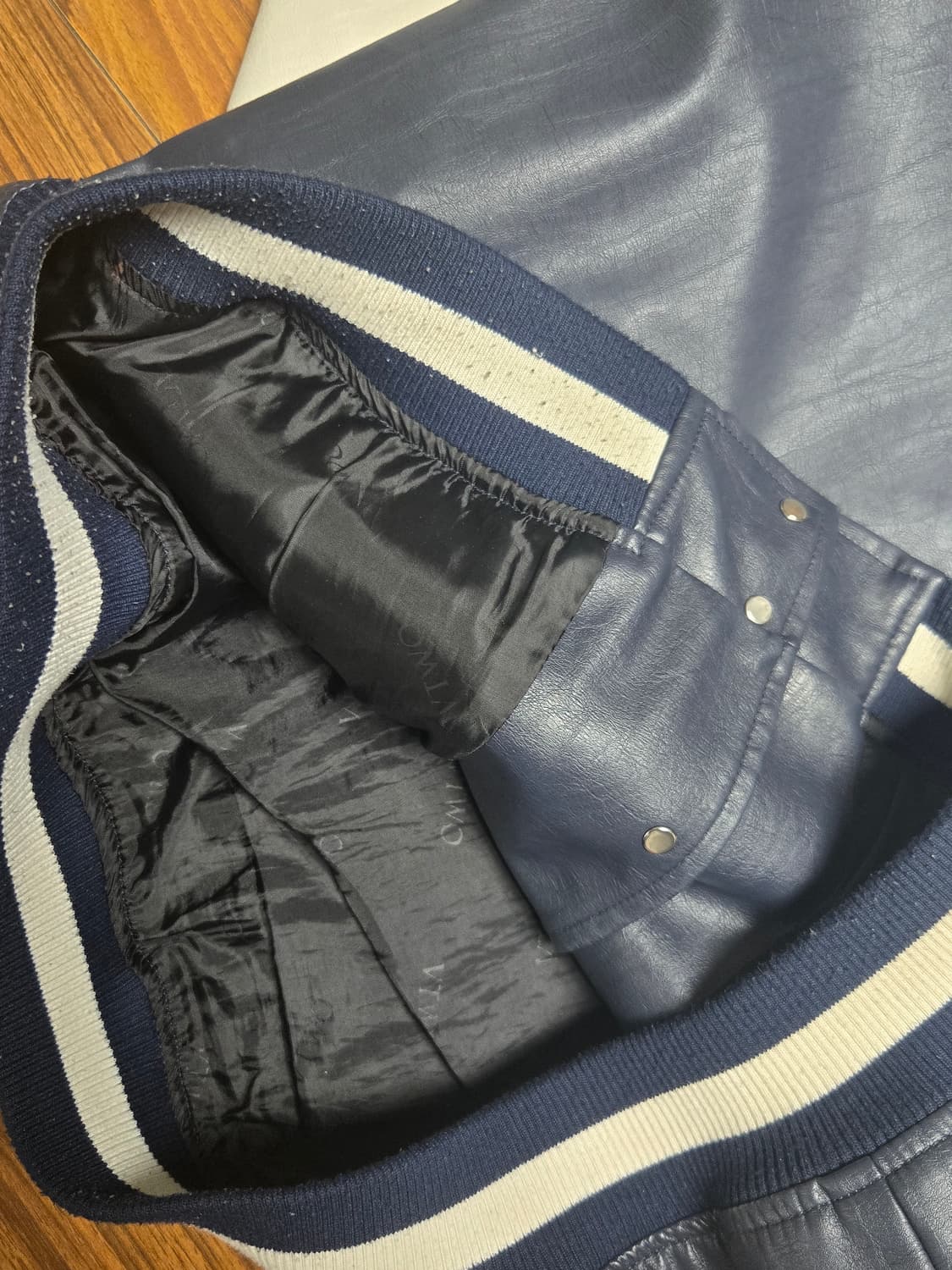 브이투 바시티 자켓 L 상품이미지6