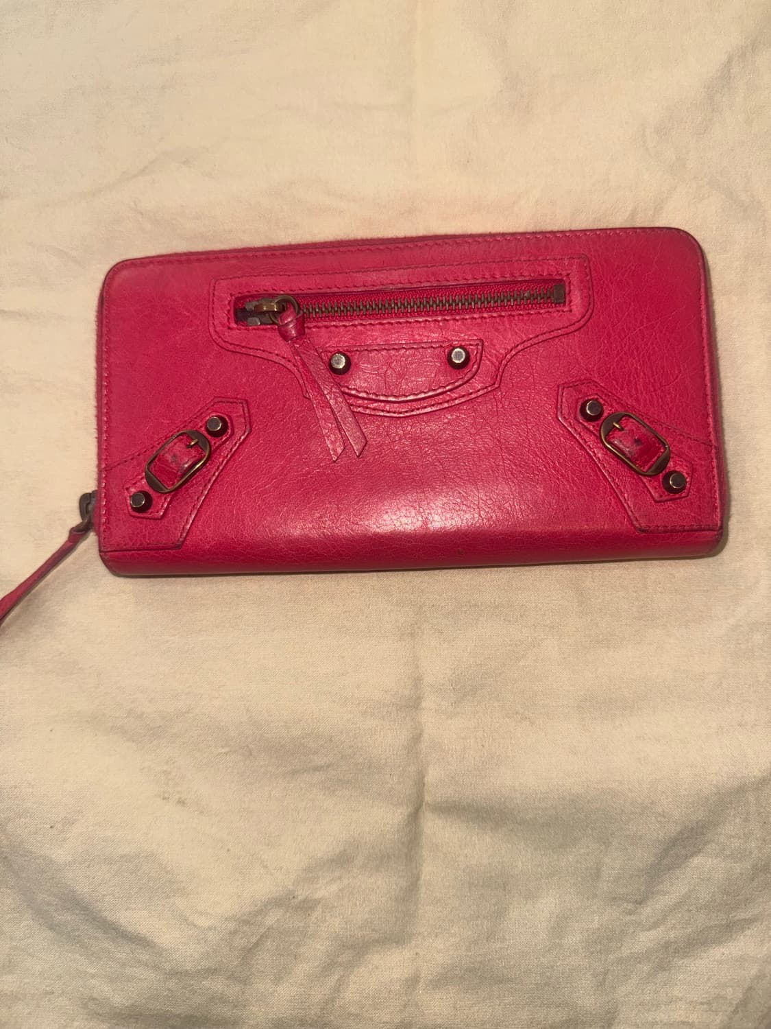 정품 발렌시아가 모터 장지갑 팝니다 상품이미지1