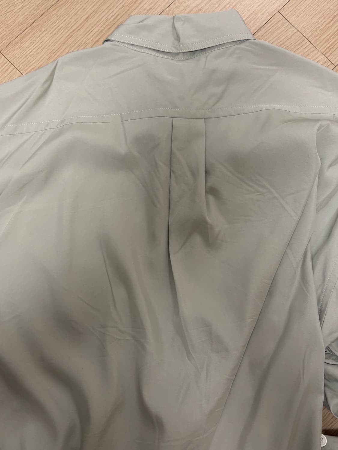 유니클로 U 민트 셔츠 상품이미지4