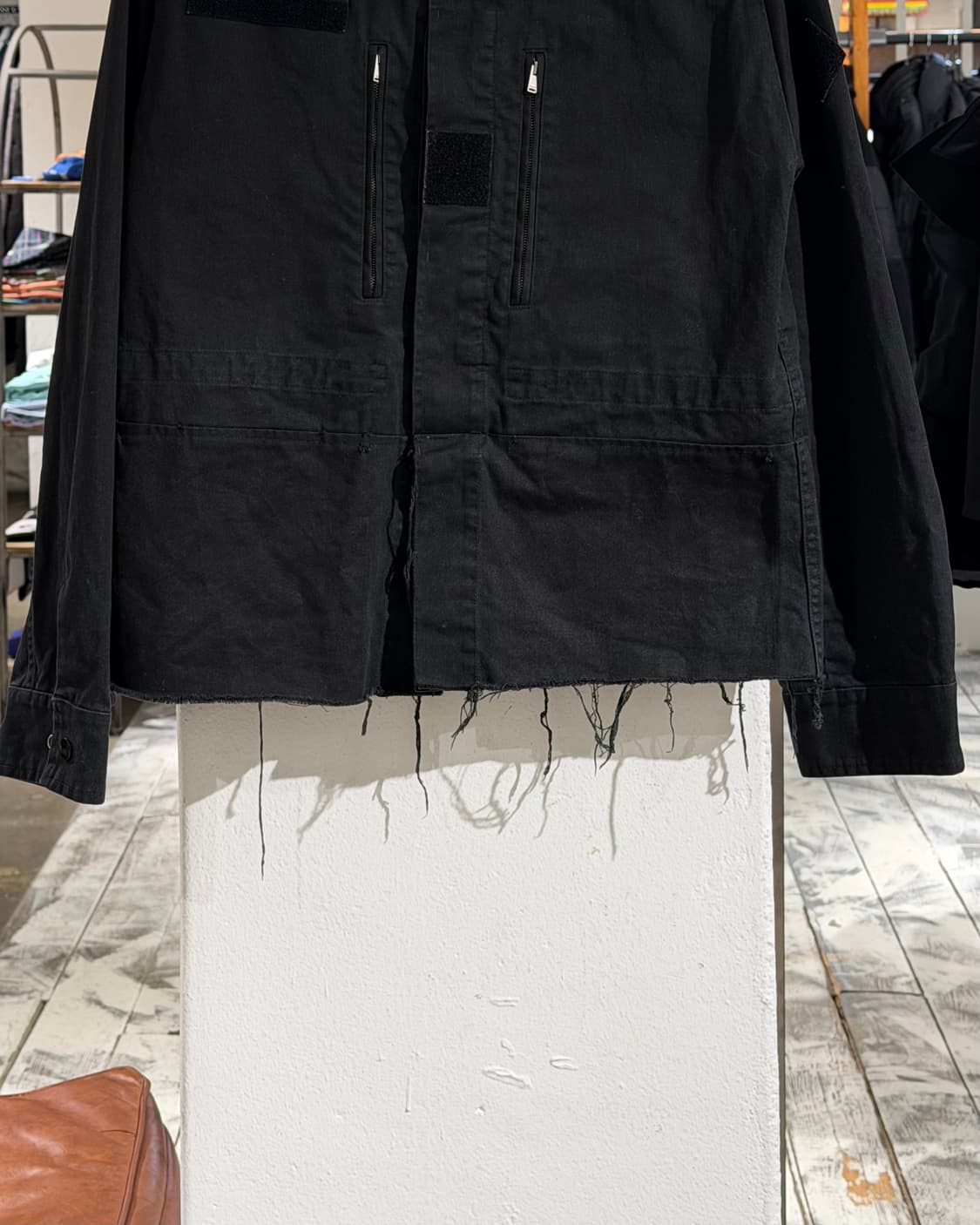 생로랑 블랙 선셋 자수 코튼 자켓 상품이미지6