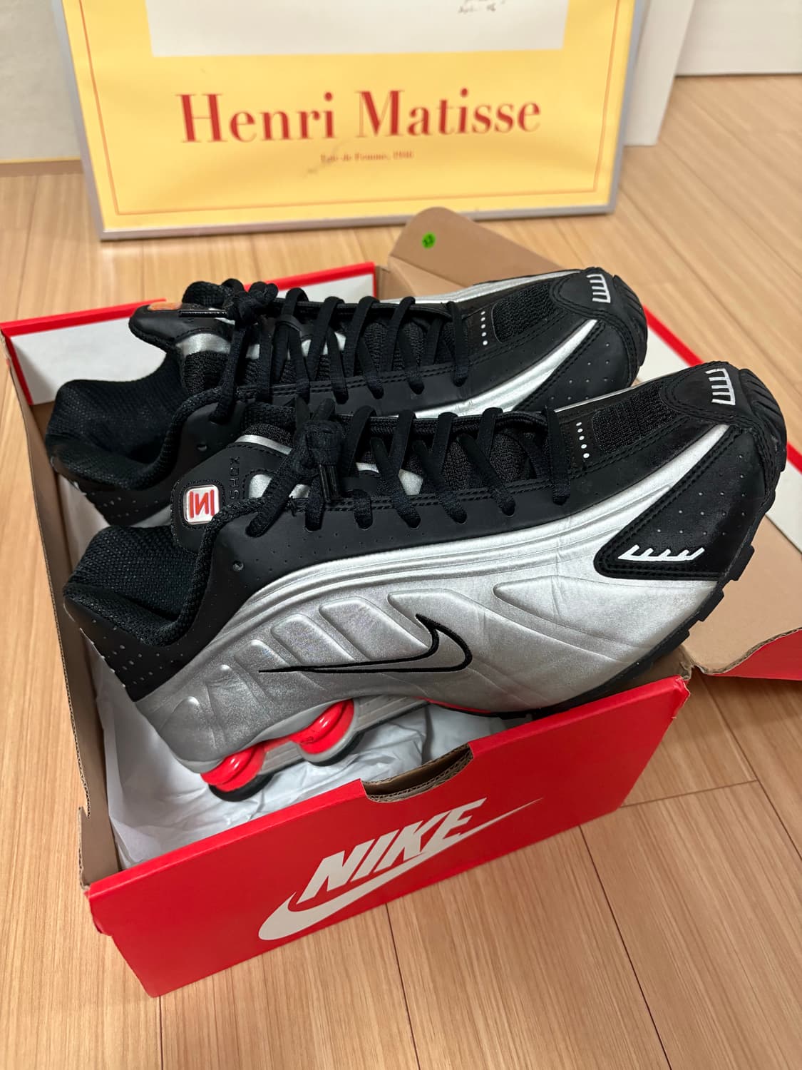 샥스r4 280 블랙앤메탈릭실버 상품이미지3