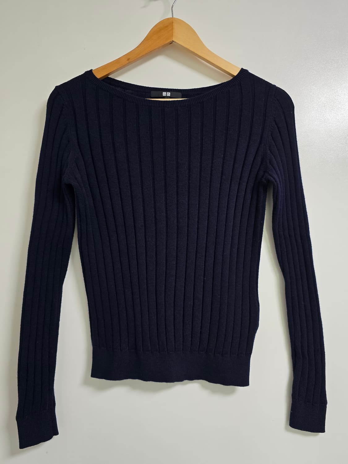 유니클로 캐시미어 함유 골지 네이비 니트 M 상품이미지2