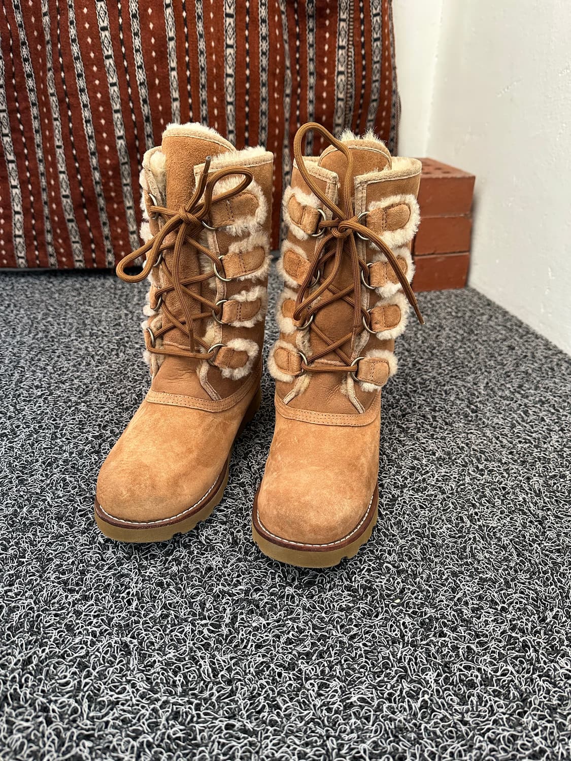 UGG 어그 부츠 230mm 상품이미지1
