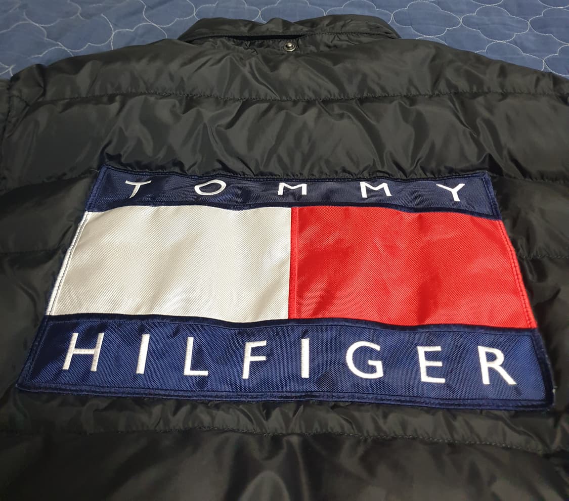 (해외발매) 타미힐피거 빈티지 빅 백로고 다운 숏패딩 블랙 (XL) 상품이미지2