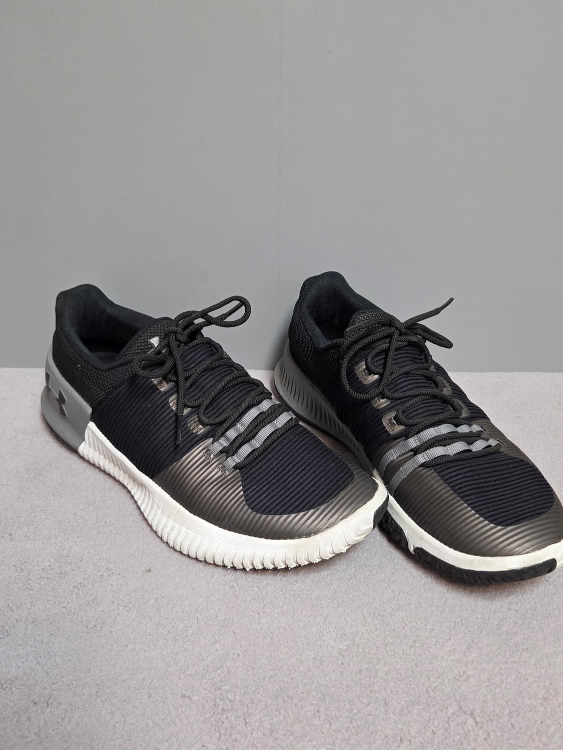 (280) 언더아머 얼티밋 스피드 운동화
 상품이미지1