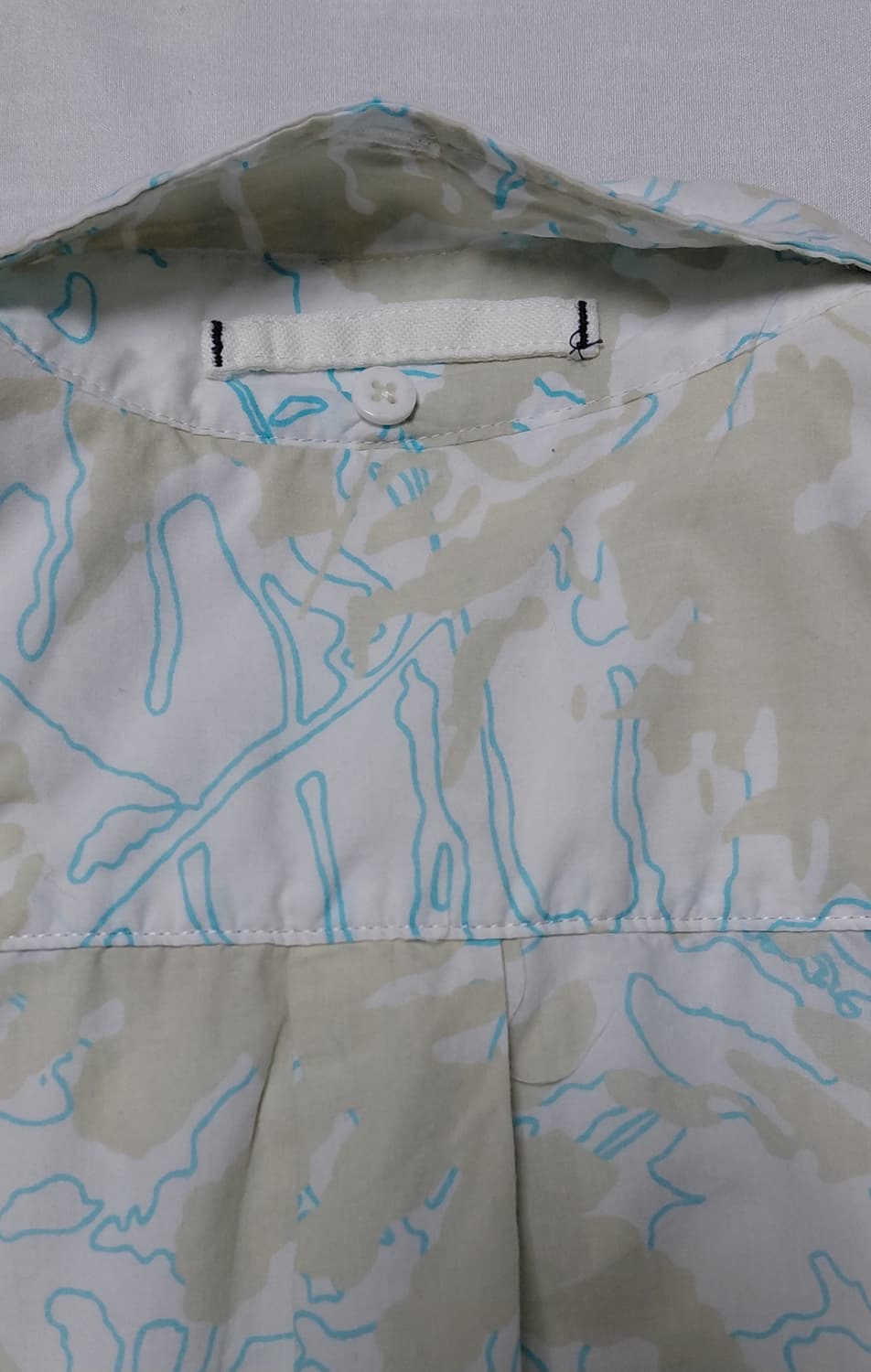 [M] 리바이스 스탠다드핏 리프 패턴 반팔 셔츠 (상태 최상) 상품이미지10