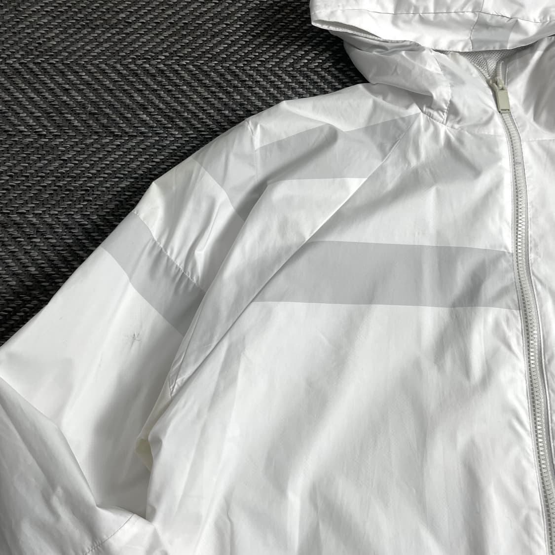 아디다스 디테일 박시핏 나일론 우븐 바람막이o 3545 상품이미지4