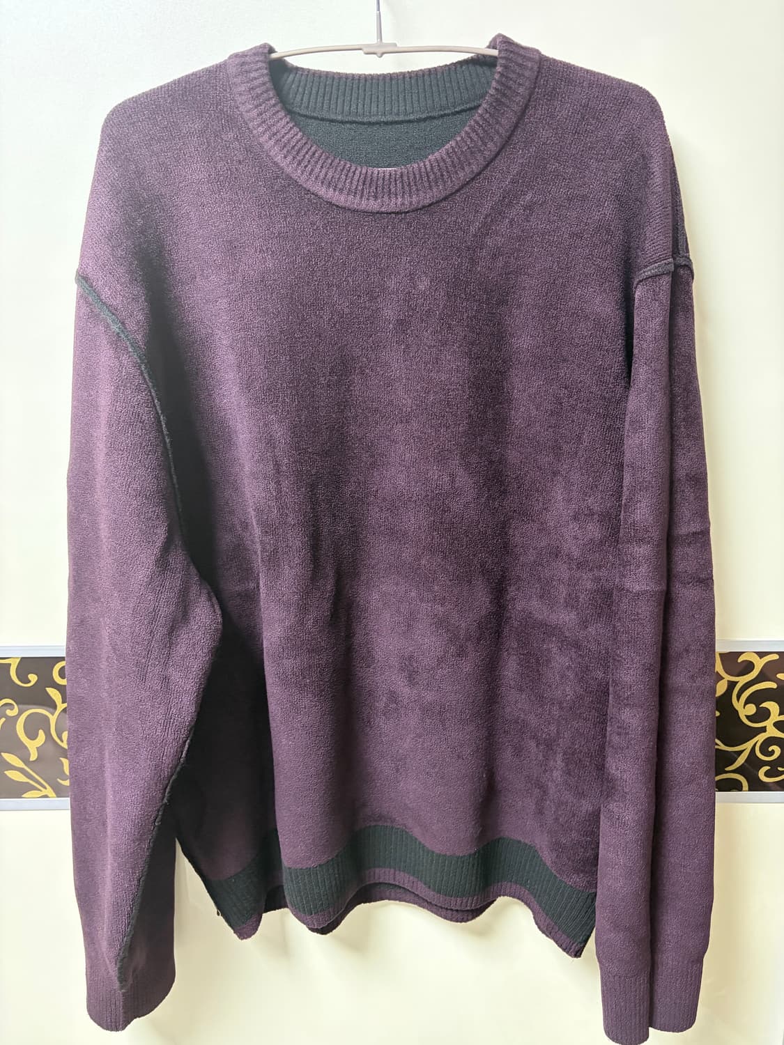 더니트컴퍼니 x 스토커즈 콜라보 리버서블 니트 버건디/블랙 L 상품이미지2