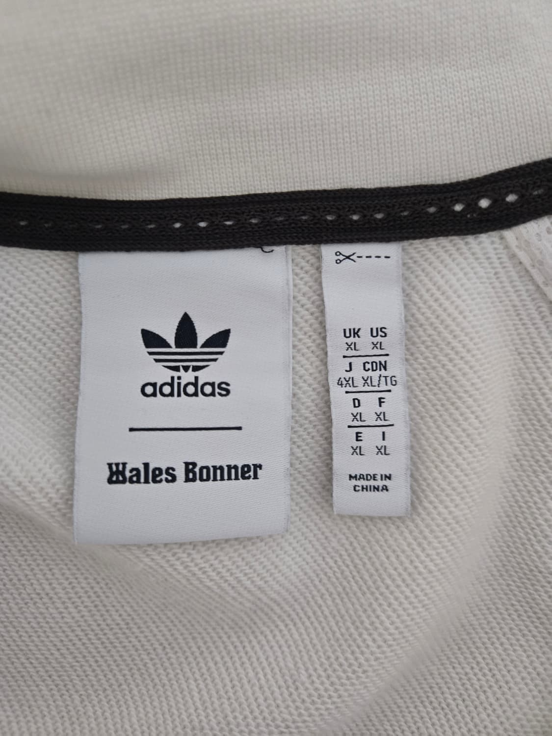 아디다스 웨일즈보너 트랙탑 XL 상품이미지4