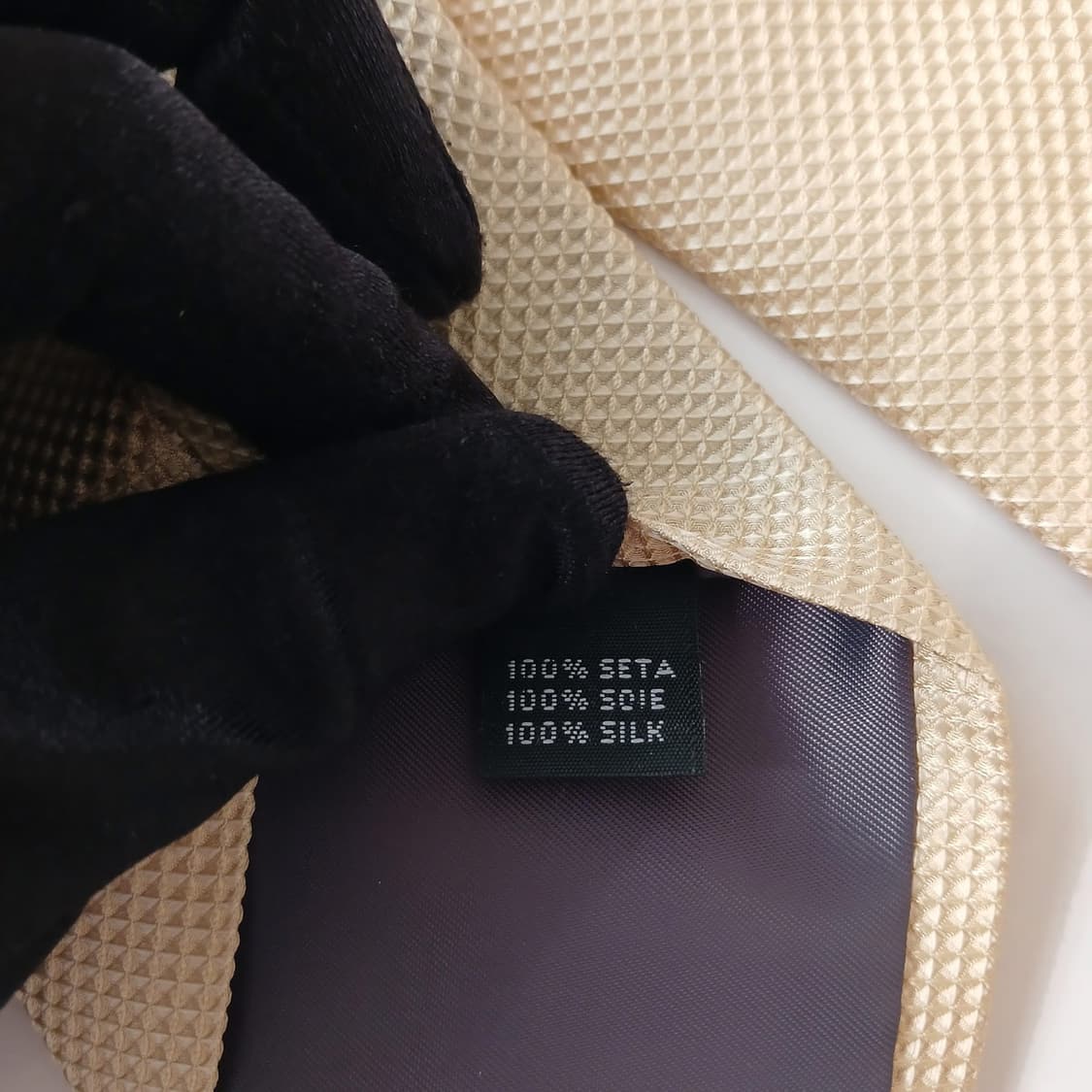 지안프랑코페레 실크 텍스처 넥타이 8.5cm A+등급 A18853
 상품이미지8