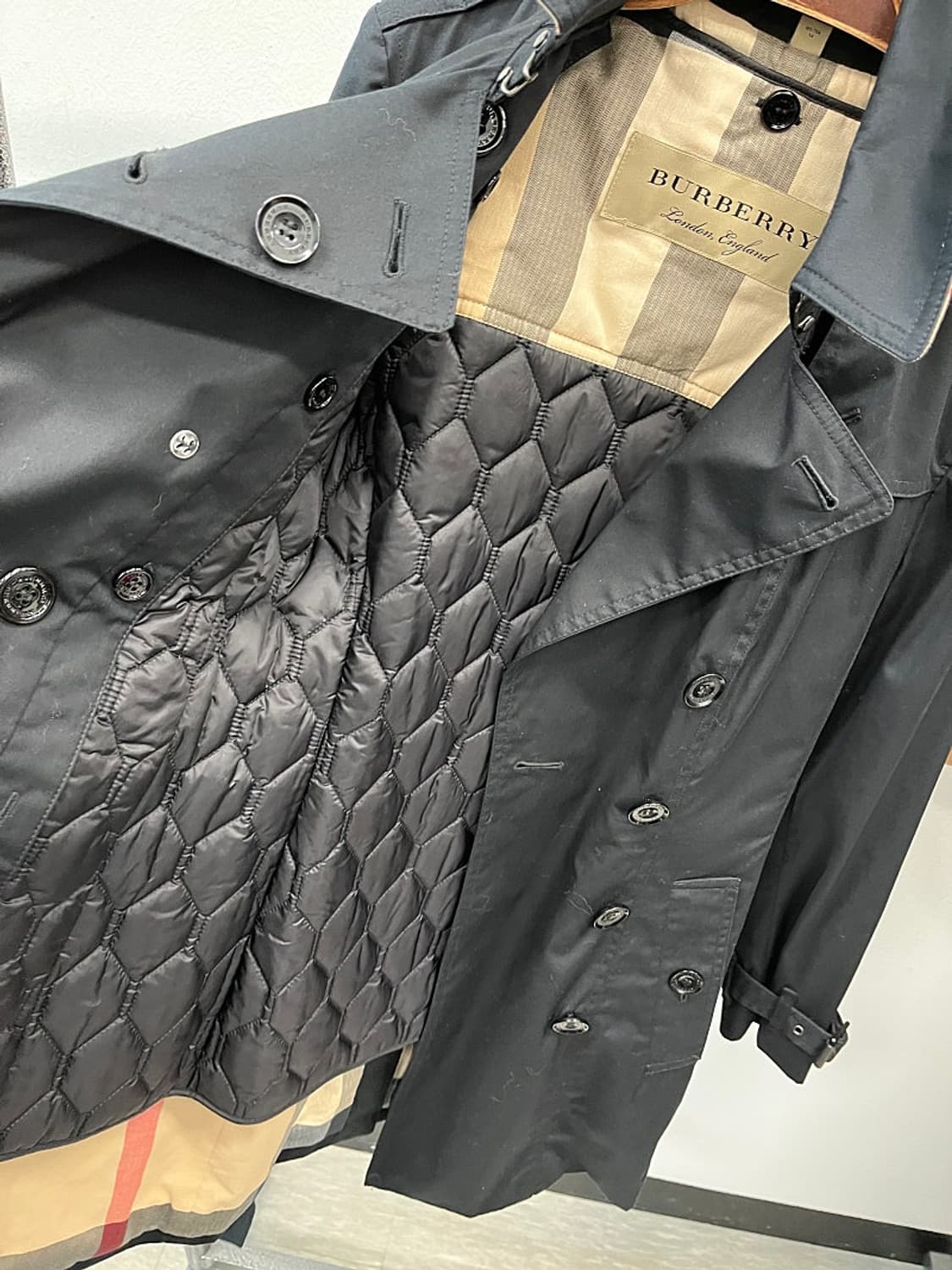 여) 버버리 누빔내피 트렌치코트  상품이미지7