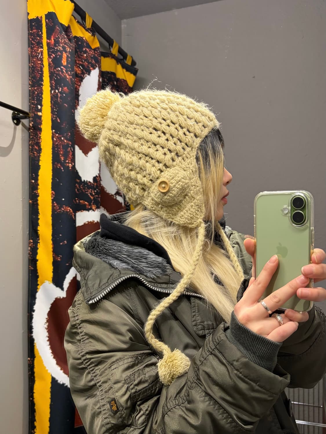 빈티지 단추 폼폼 이어플랩 상품이미지2