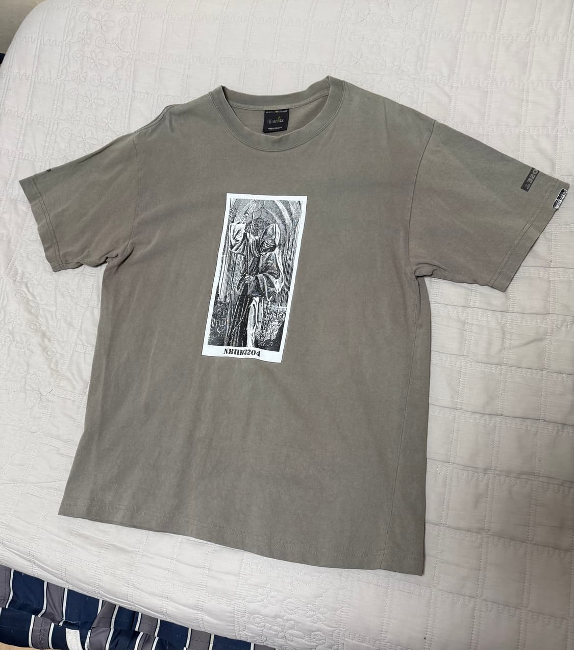 네이버후드 00‘s 빈티지 티셔츠 상품이미지1