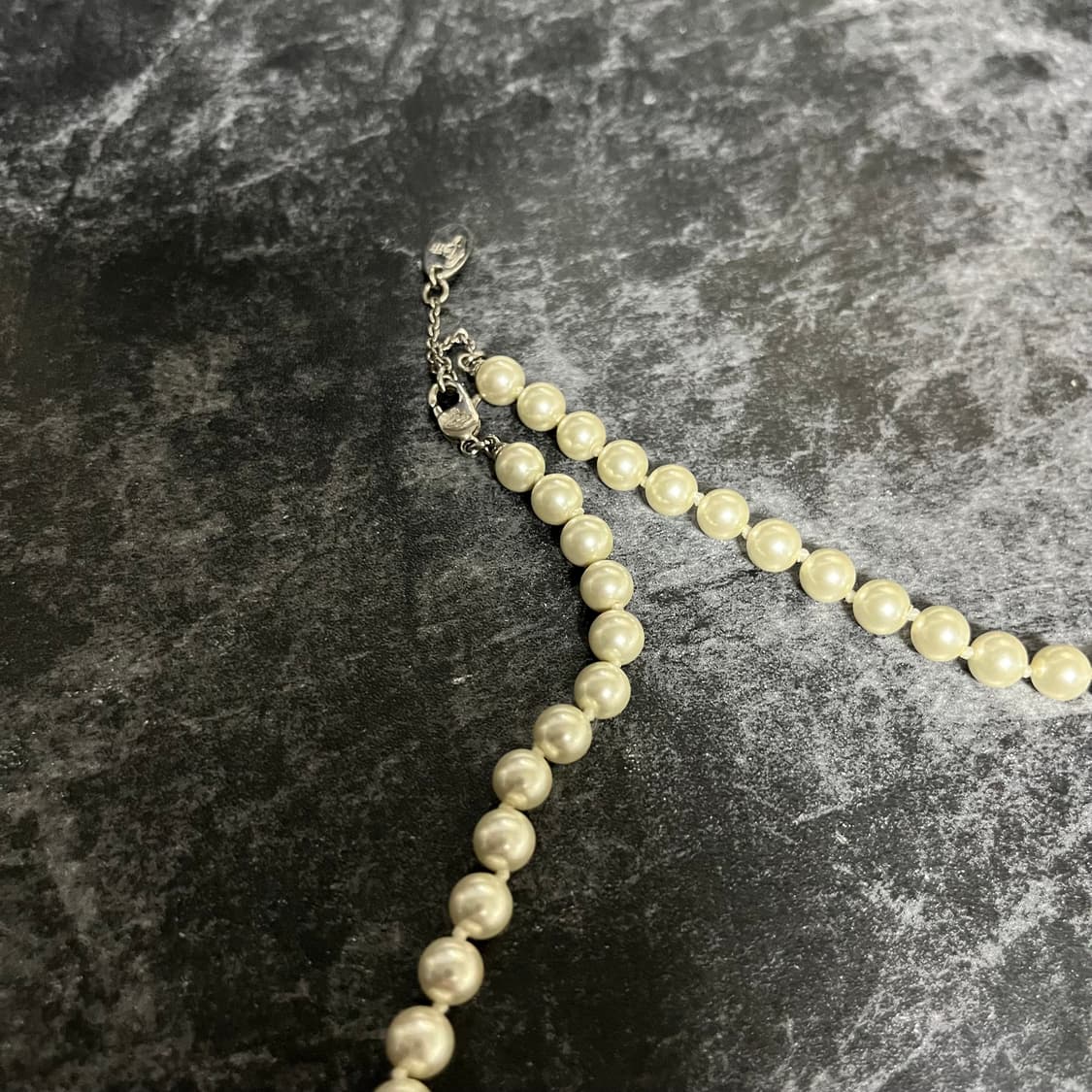 [Vivienne Westwood]비비안웨스트우드 루크리르펄목걸이 상품이미지10