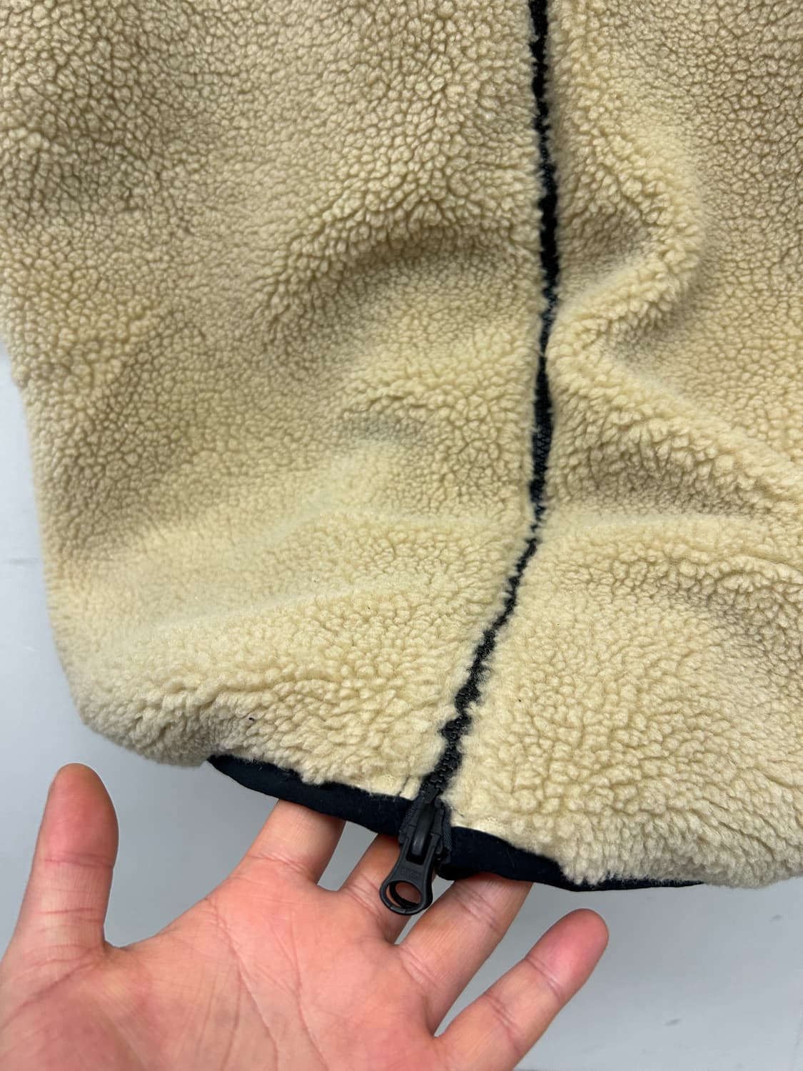 아디다스 리버시블 플리스&퀼팅 롱자켓입니다 상품이미지3