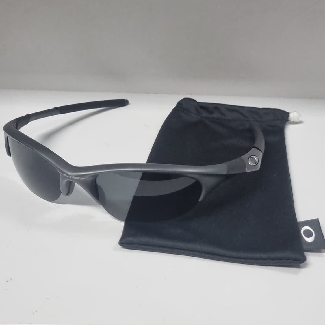 오클리 하프자켓 1.0 다크그레이 미사용 상품이미지1