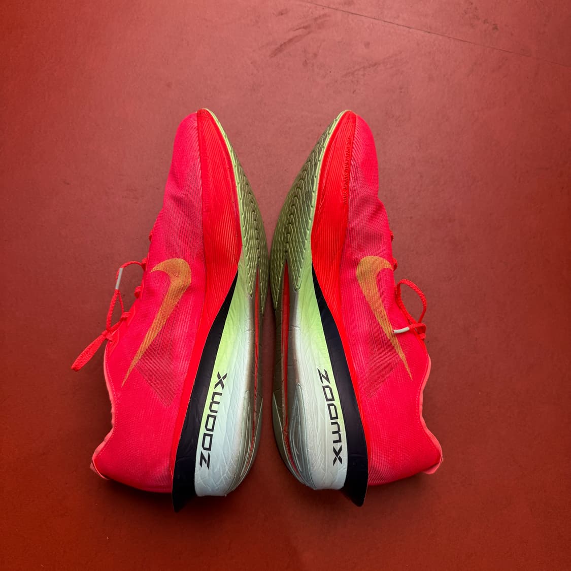 왕발 나이키 줌X 베이퍼플라이 넥스트% 320사이즈 상품이미지3