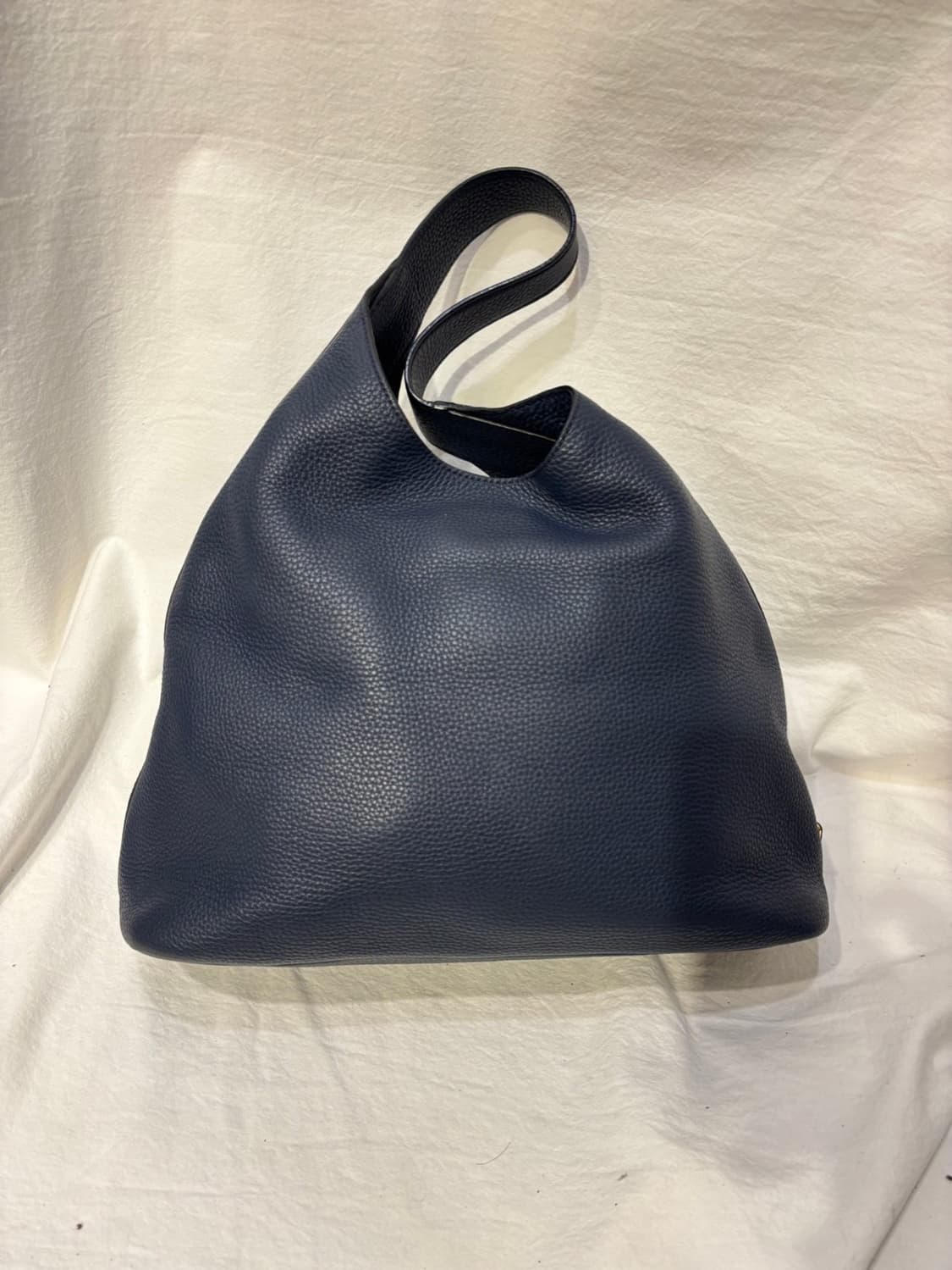 프라다 비텔로 다이노 호보백 네이비 가방 상품이미지4