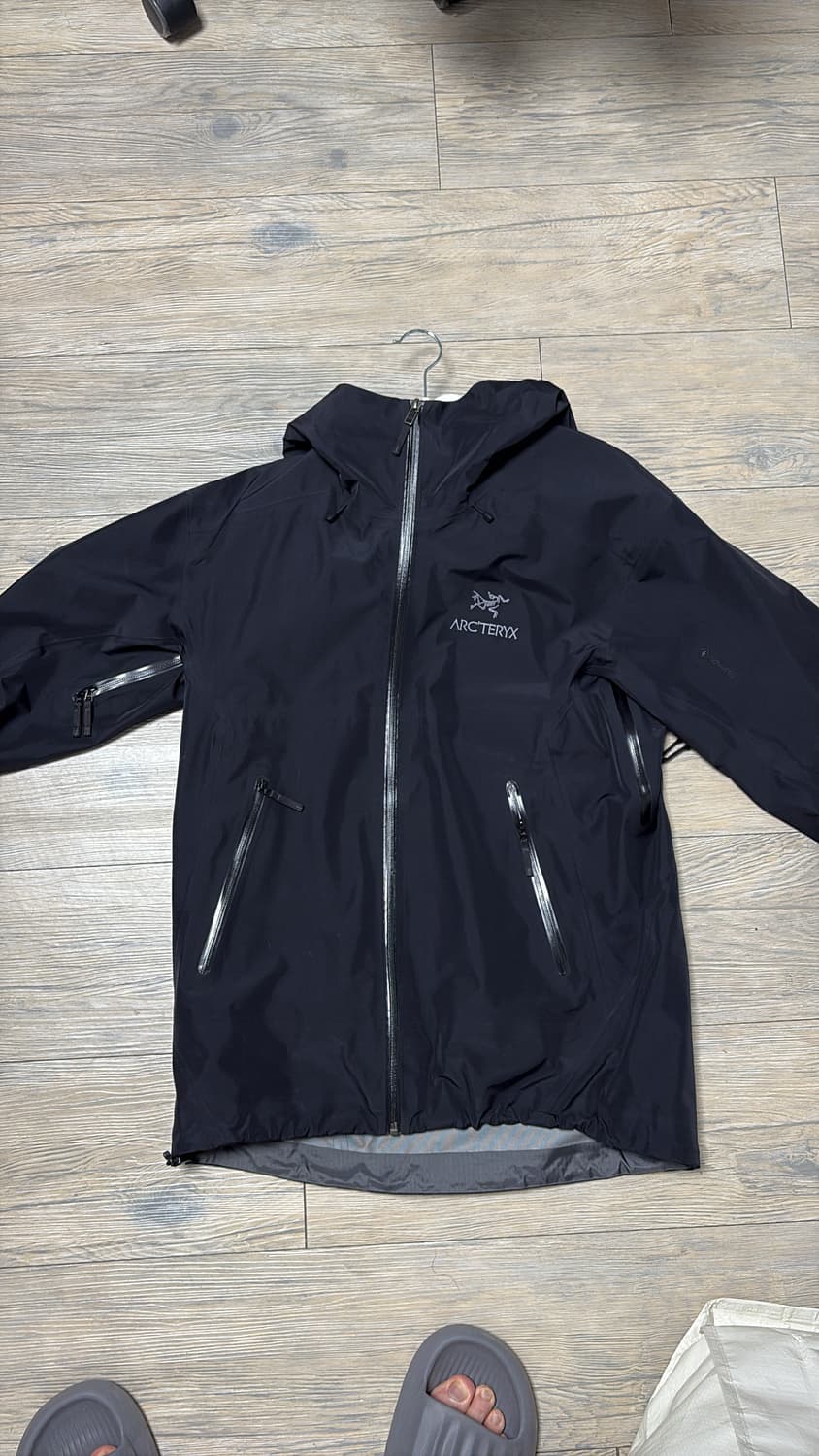 아크테릭스 베타 M(구로고) 상품이미지1