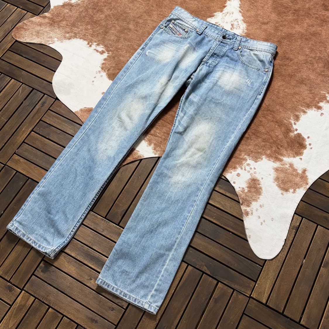 디젤 Revick 데님 팬츠 연청 상품이미지2