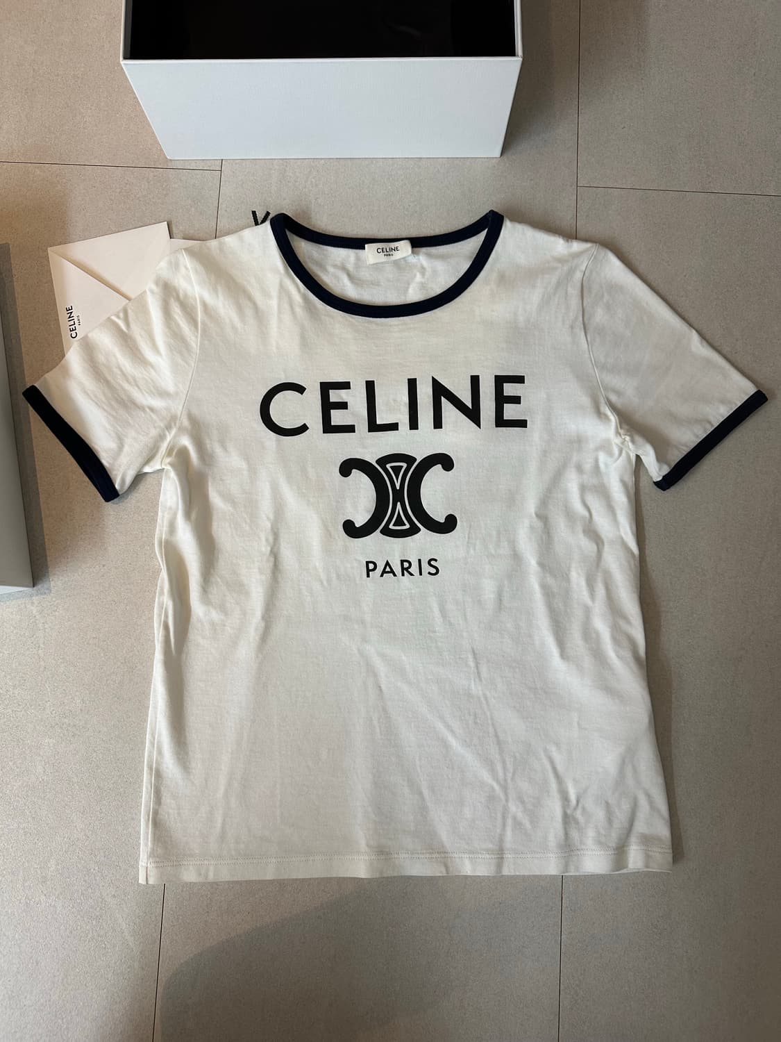 셀린느 트리오페 반팔티셔츠 여성 XS 상품이미지1