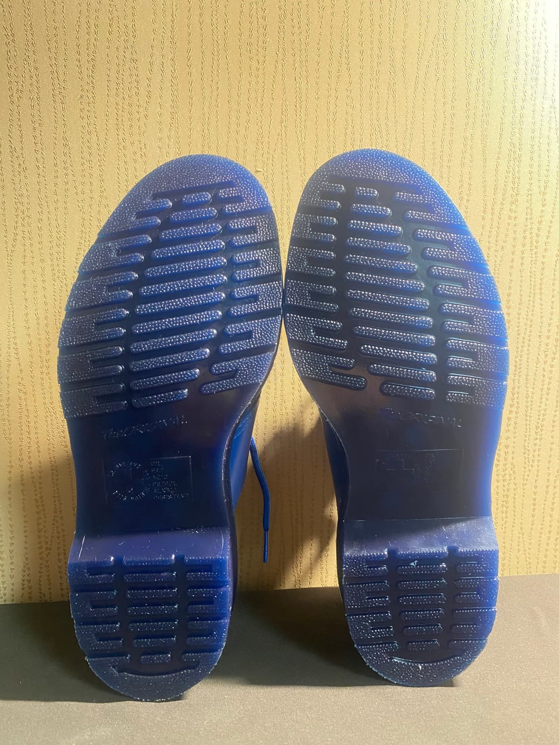 닥터마틴 1461 스무스 블루 3홀 UK6 상품이미지5