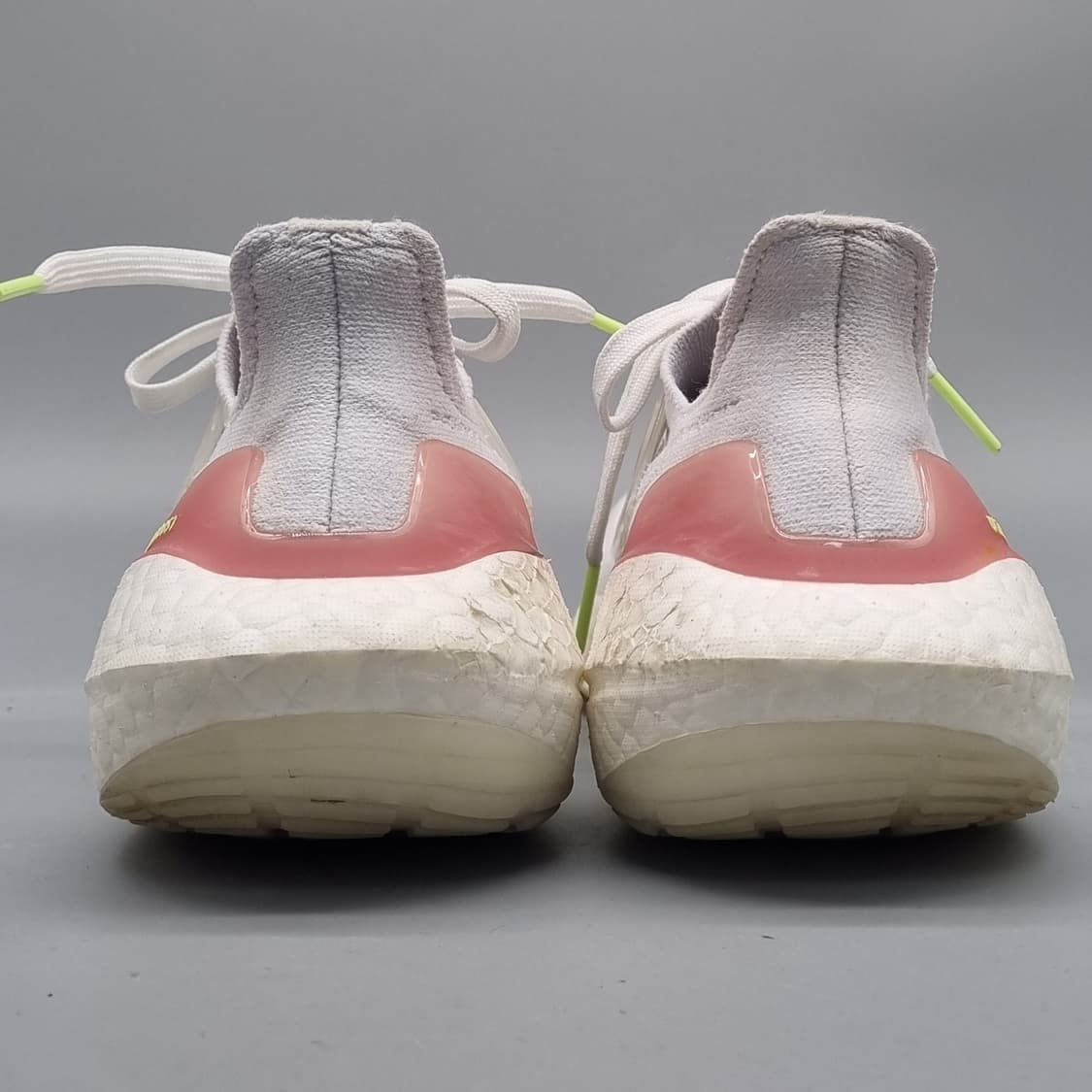 아디다스 울트라부스트21 여성운동화230 상품이미지4