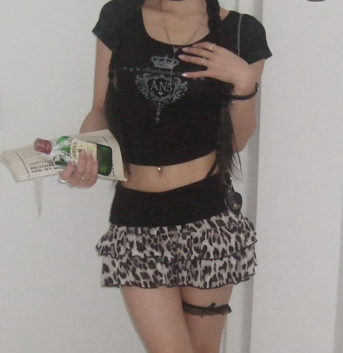 엔젤넘버555 블랙 탑 팔아요 상품이미지2