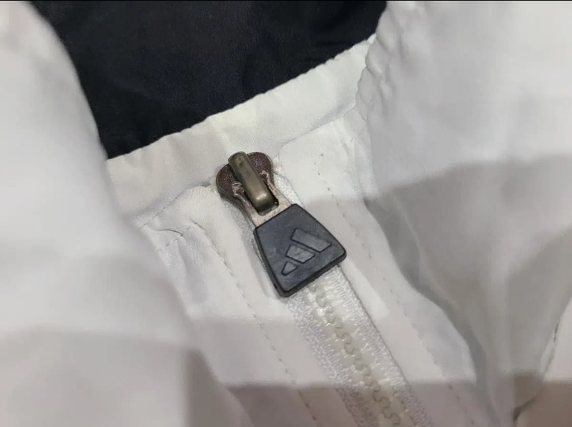 아디다스 올드스쿨 바람막이 상품이미지4