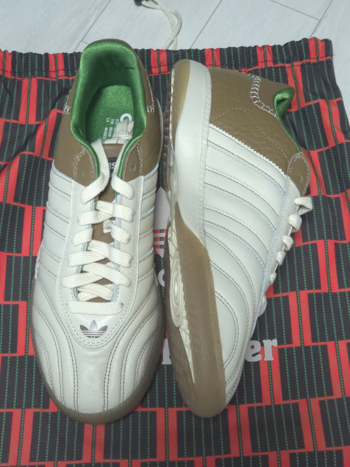 Wales Bonner x Adidas Samba U.K 10.5 상품이미지4