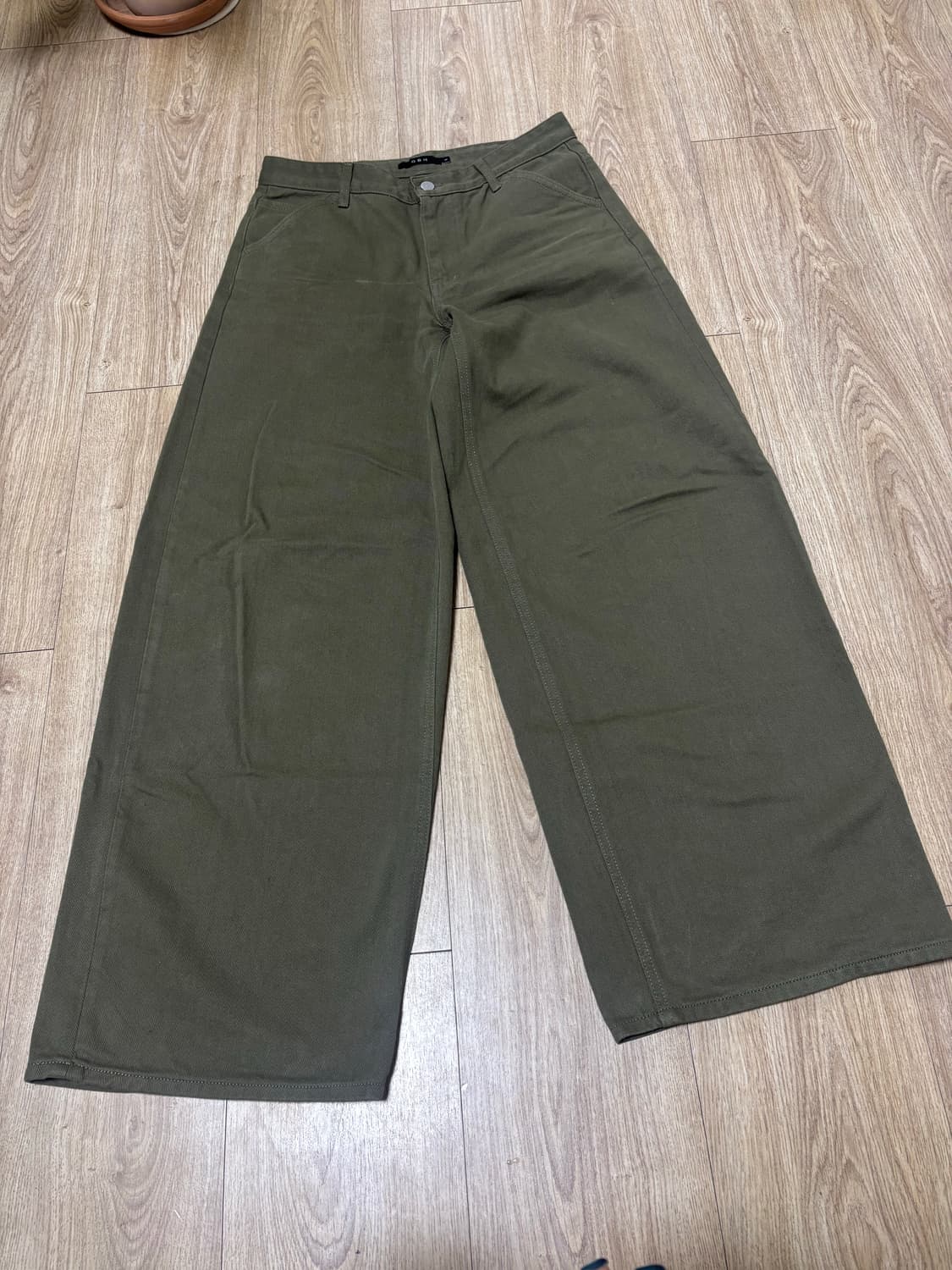 GBH 와이드 카키 바지 판매합니다 상품이미지5