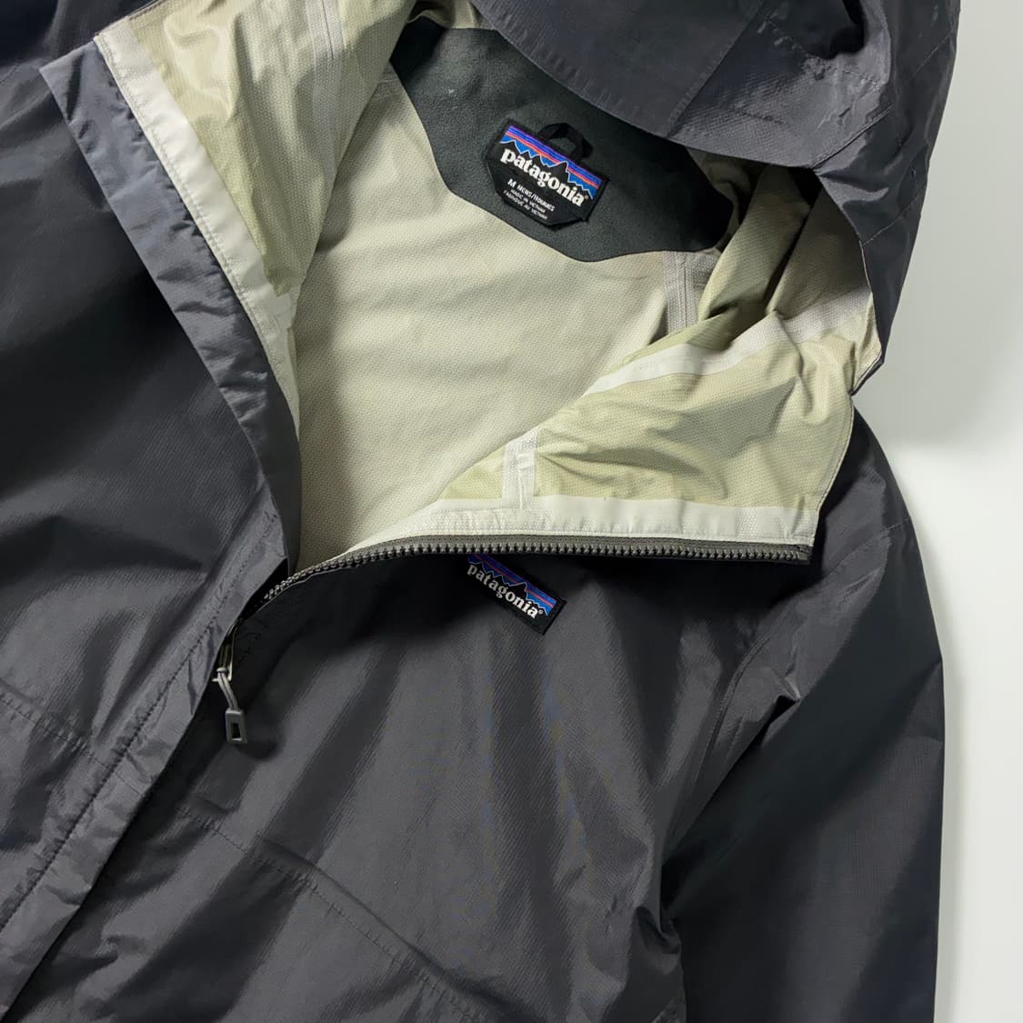 Patagonia  파타고니아 토렌트쉘 3L 바람막이 자켓  상품이미지5