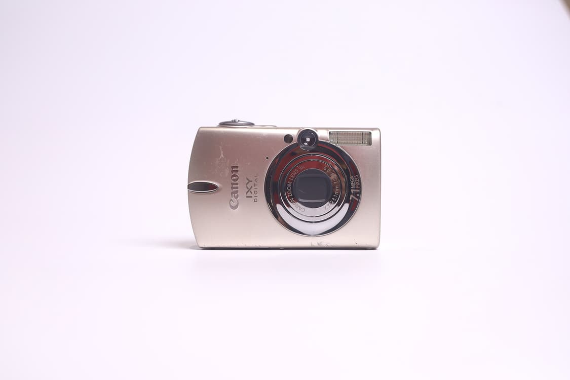 캐논 익시 700(익서스 750 일본 모델) 샴페인 골드(액정 열화) 상품이미지2