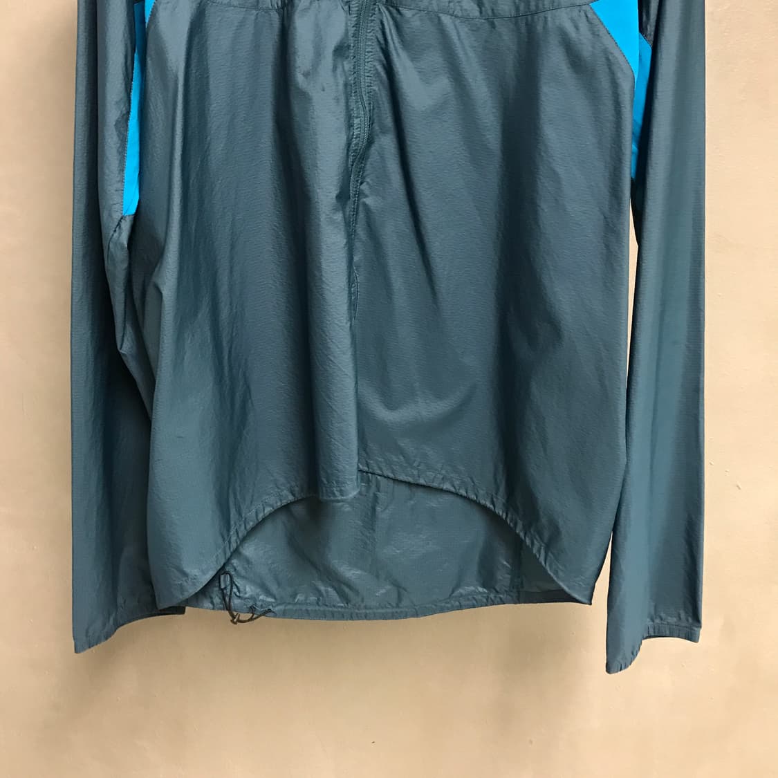 파타고니아 바람막이 자켓 - 상품이미지3