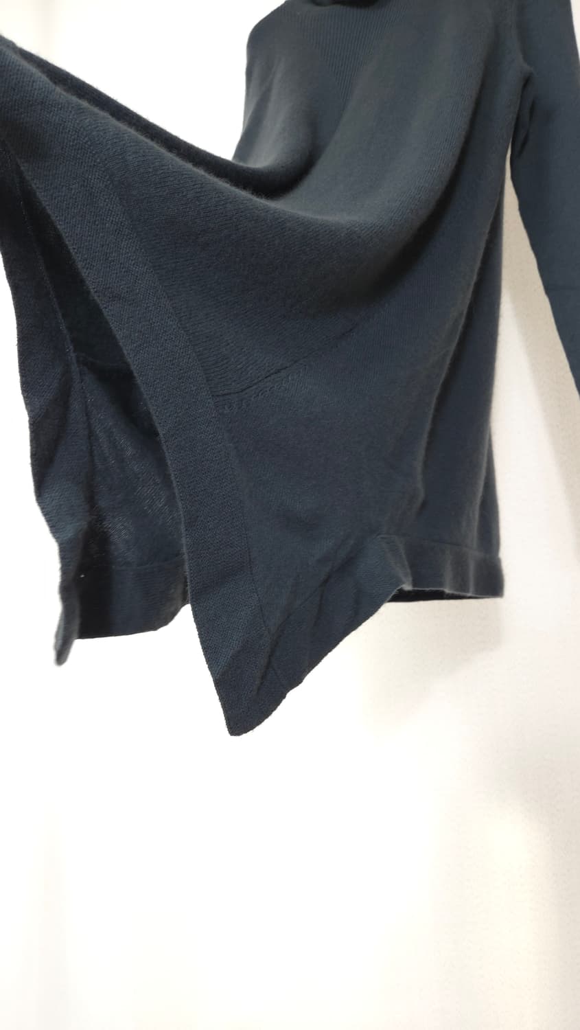 캐시미어100 터틀넥 언밸런스 니트 원피스 55~66 상품이미지3