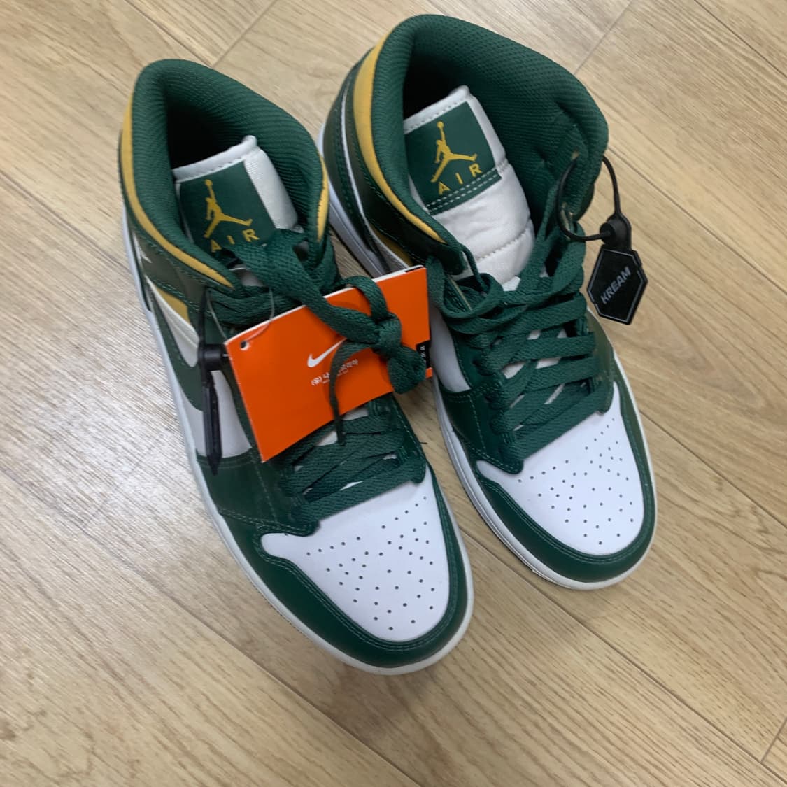 260)Nike 조던1 mid 시애틀 supersonics(새상품) 상품이미지2