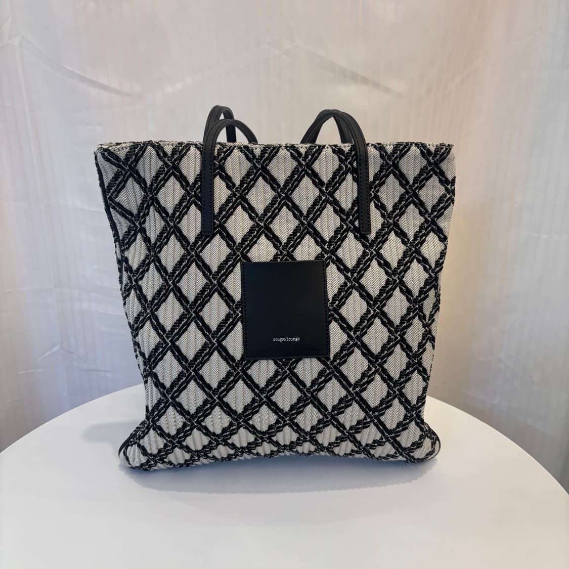 정품 루즈앤라운지 체크 숄더백     상품이미지1