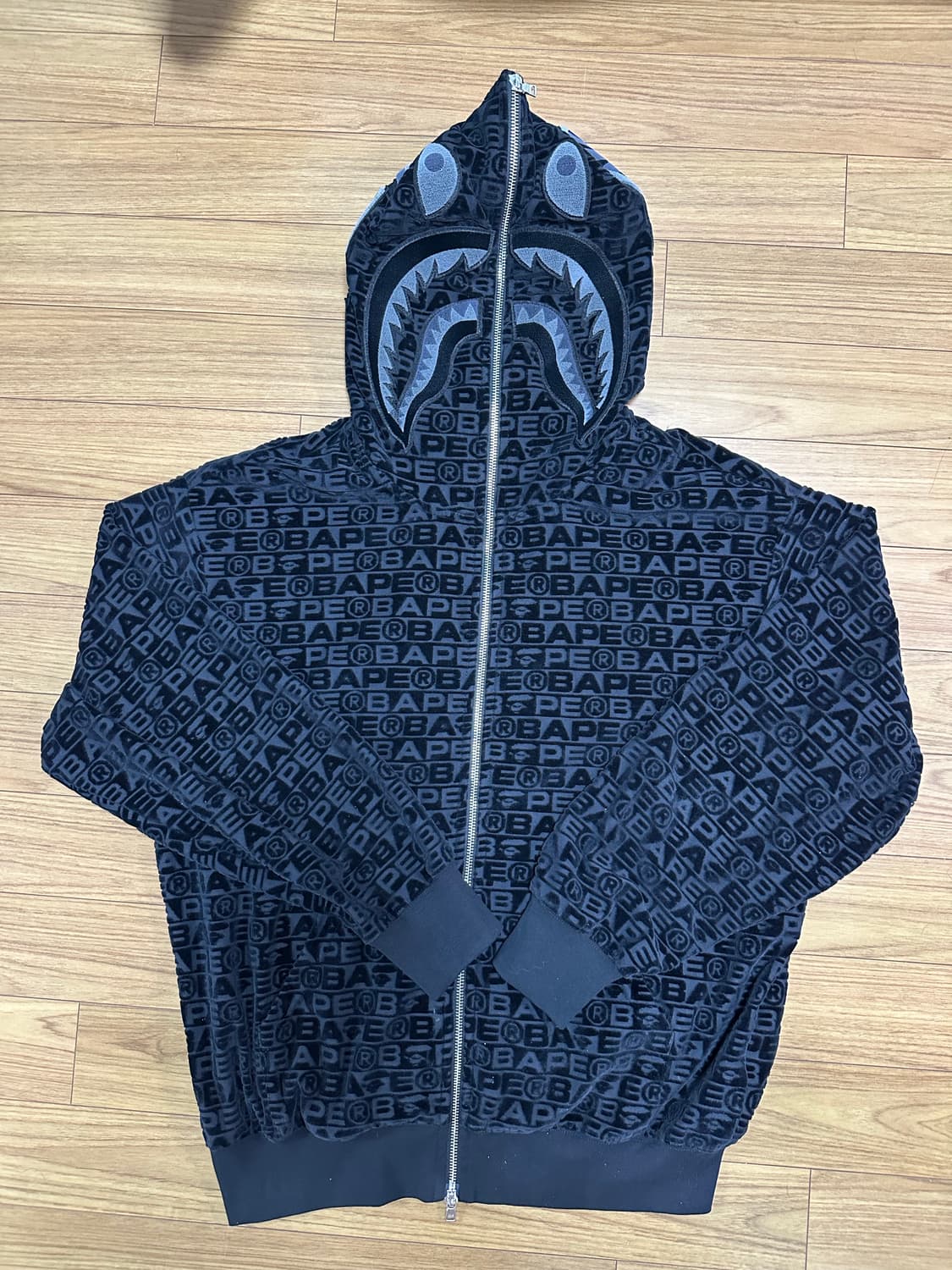 베이프 럭스패턴 샤크후드 블랙 상품이미지2