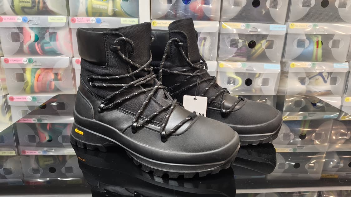 Zara x masion 스페셜 비브람 레더 부츠 상품이미지1