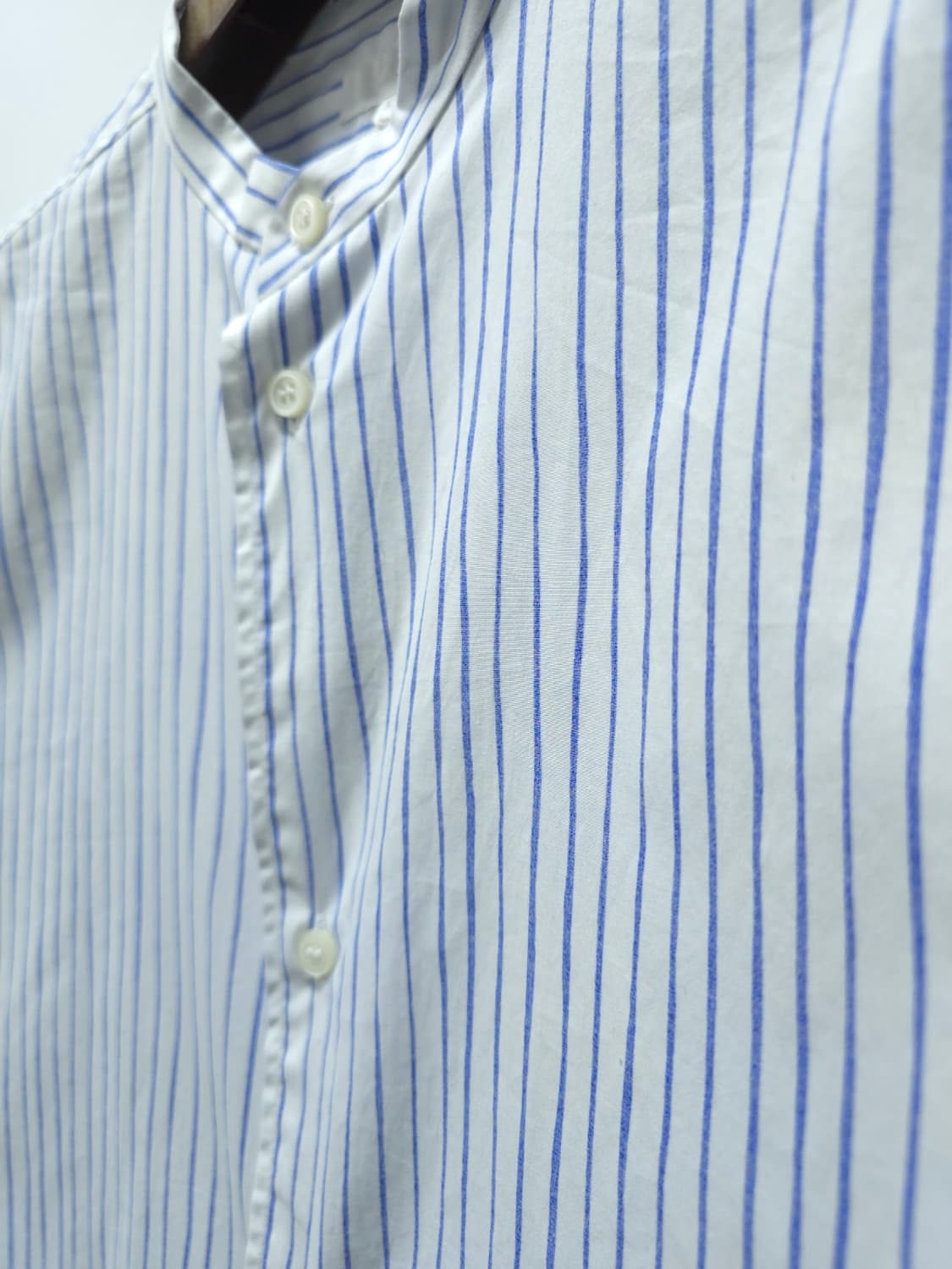 COS(코스) 남성 코튼 밴드칼라 블루 스트라이프 셔츠 상품이미지5
