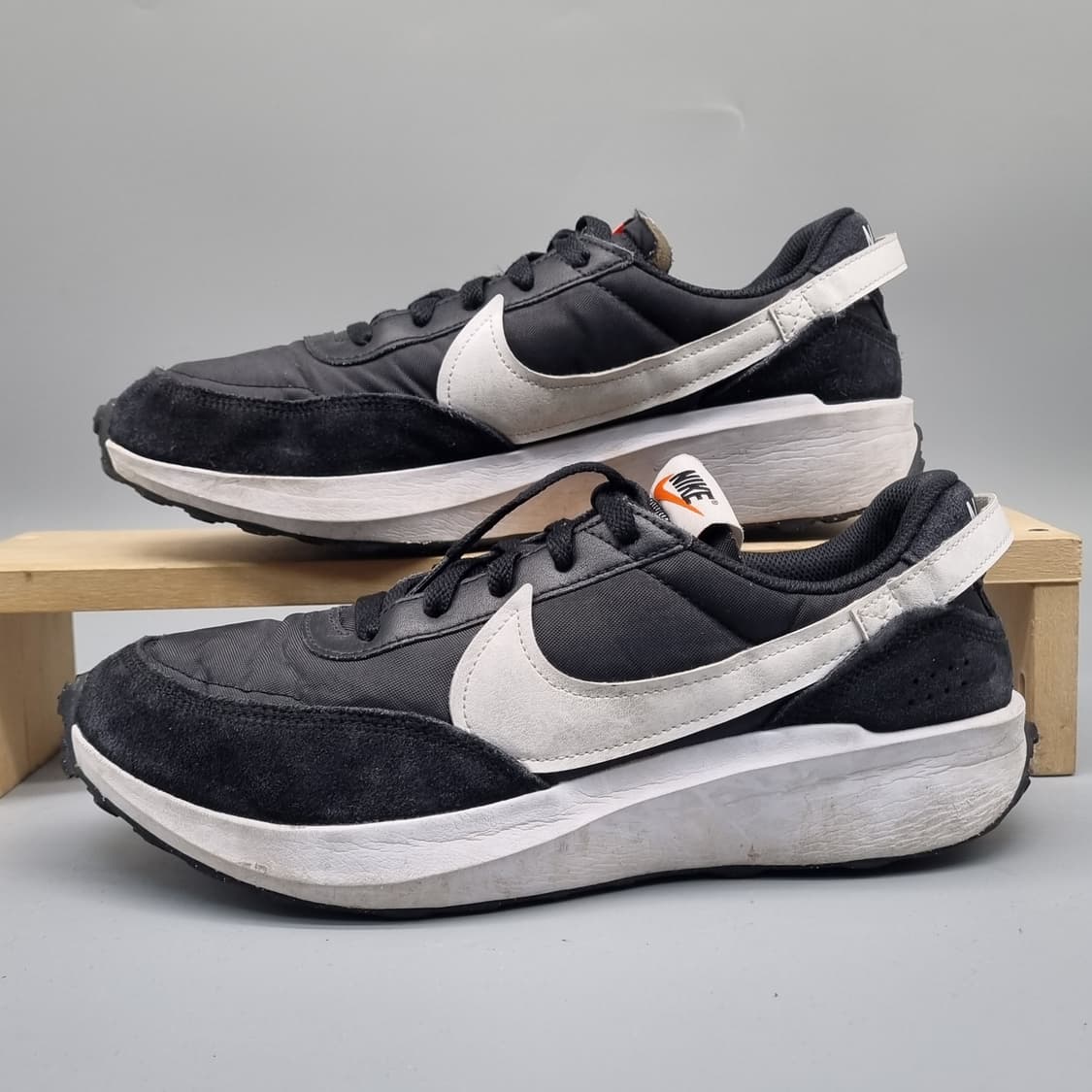 나이키 와플데뷰 검흰 남성운동화285 상품이미지1