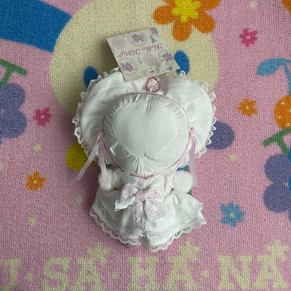 [새상품] 화이트 프릴 시리즈 키티 마스코트 인형 키링 상품이미지2